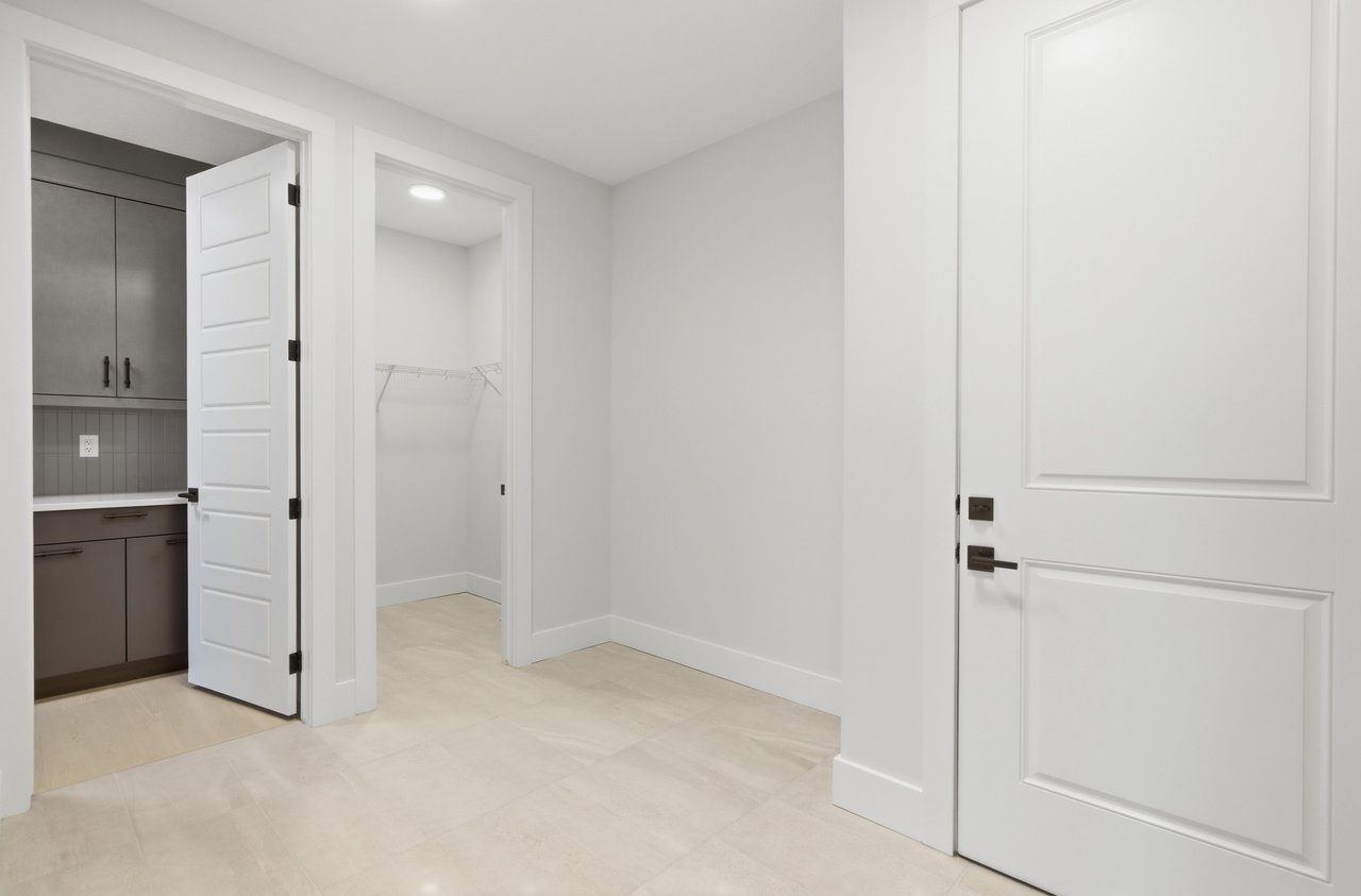 192 Creekstone Hill SW