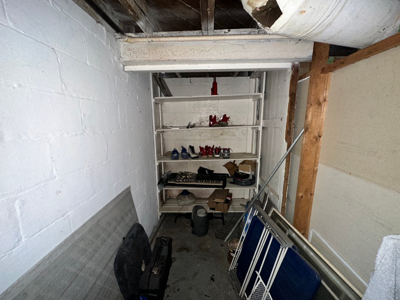 16592 Saint Marys St