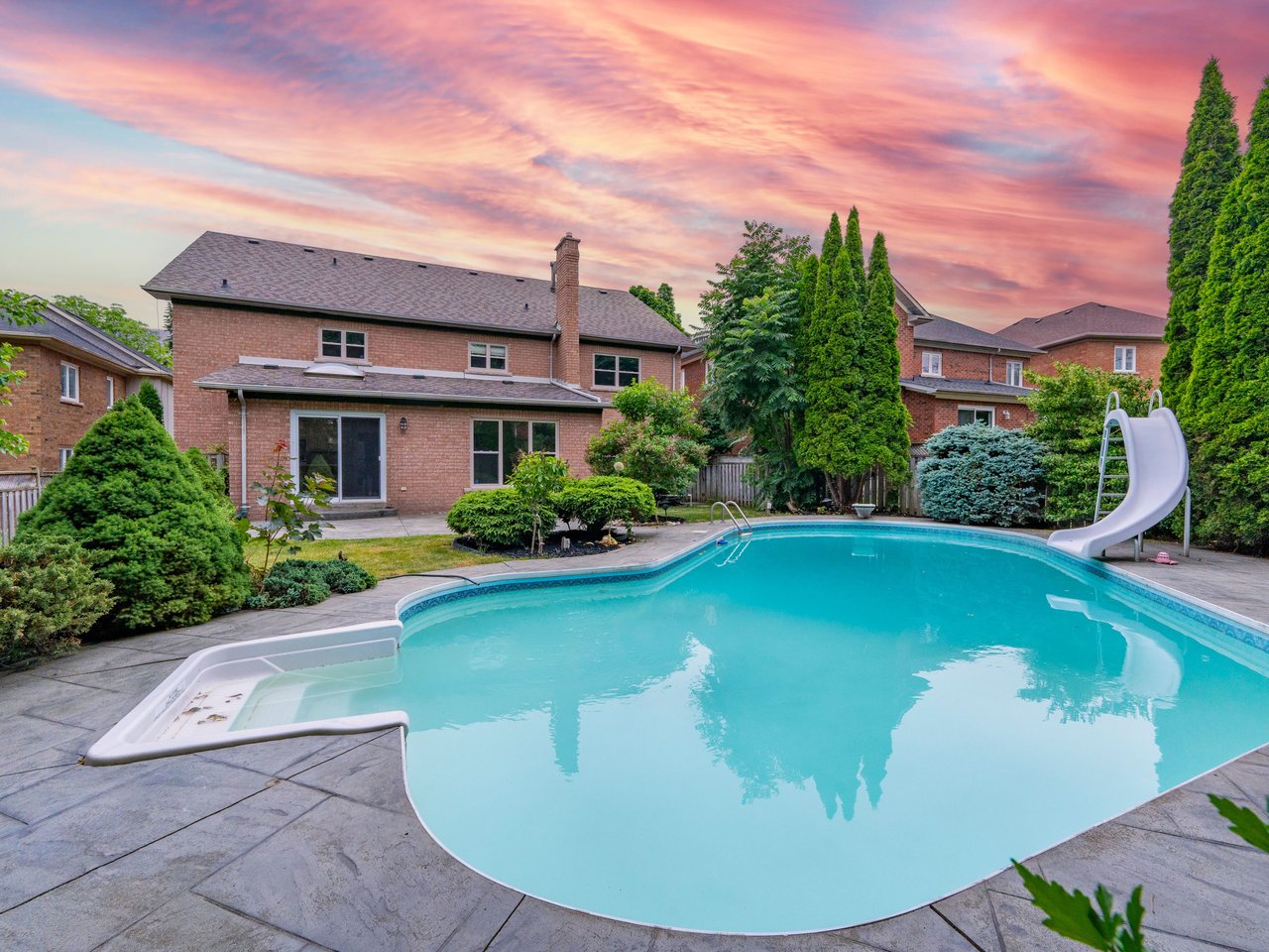 39 Montclair Rd
