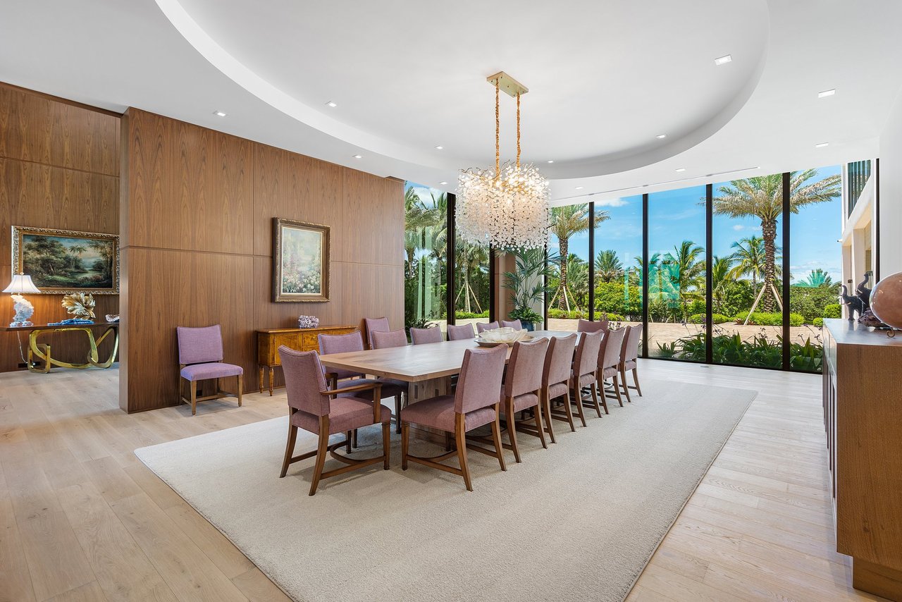 The Manalapan Estate of a Campbell Soup Heiress Lists For $85M