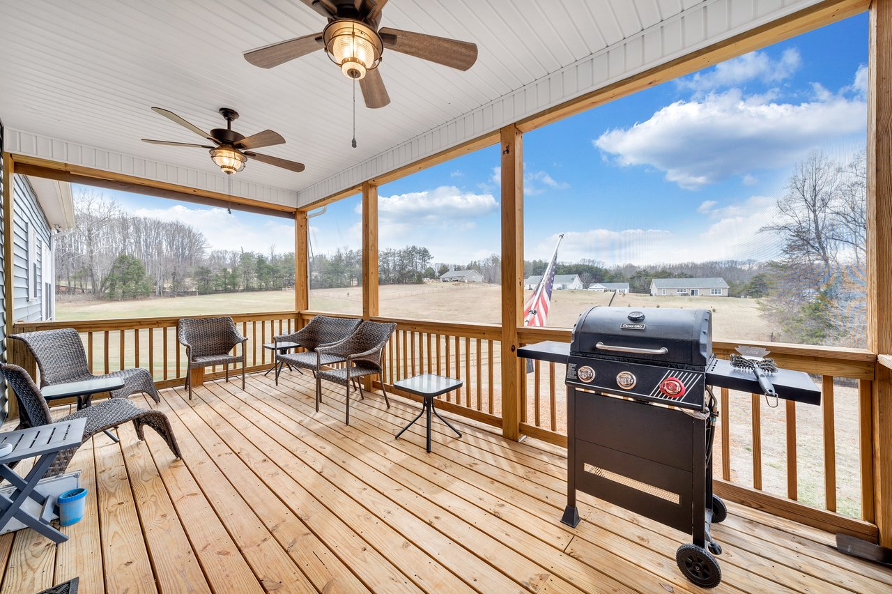 131 Belvior CIR