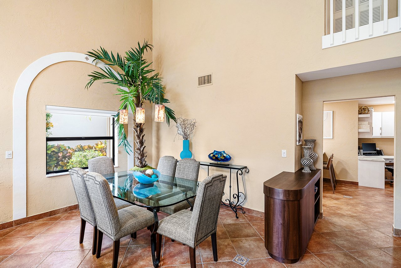 5068 Via De Amalfi Drive