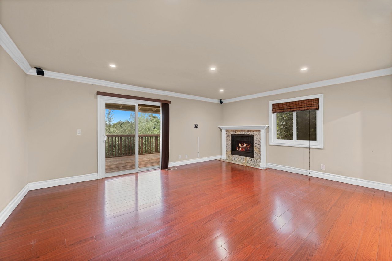 1973 Kinross Ct