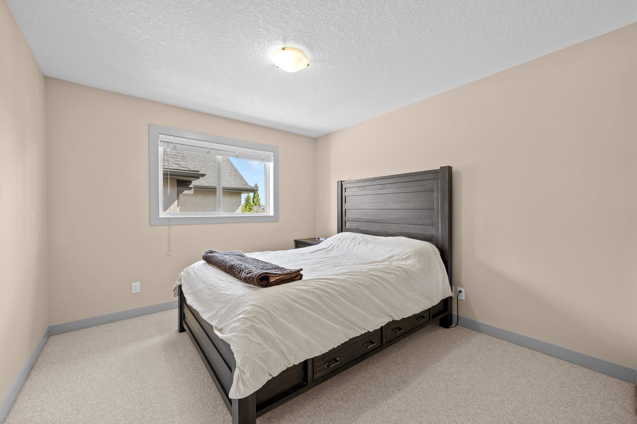 139 Tuscany Ridge Close NW