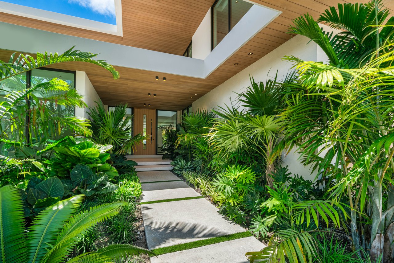 41 Nurmi Dr, Fort Lauderdale, FL 33301