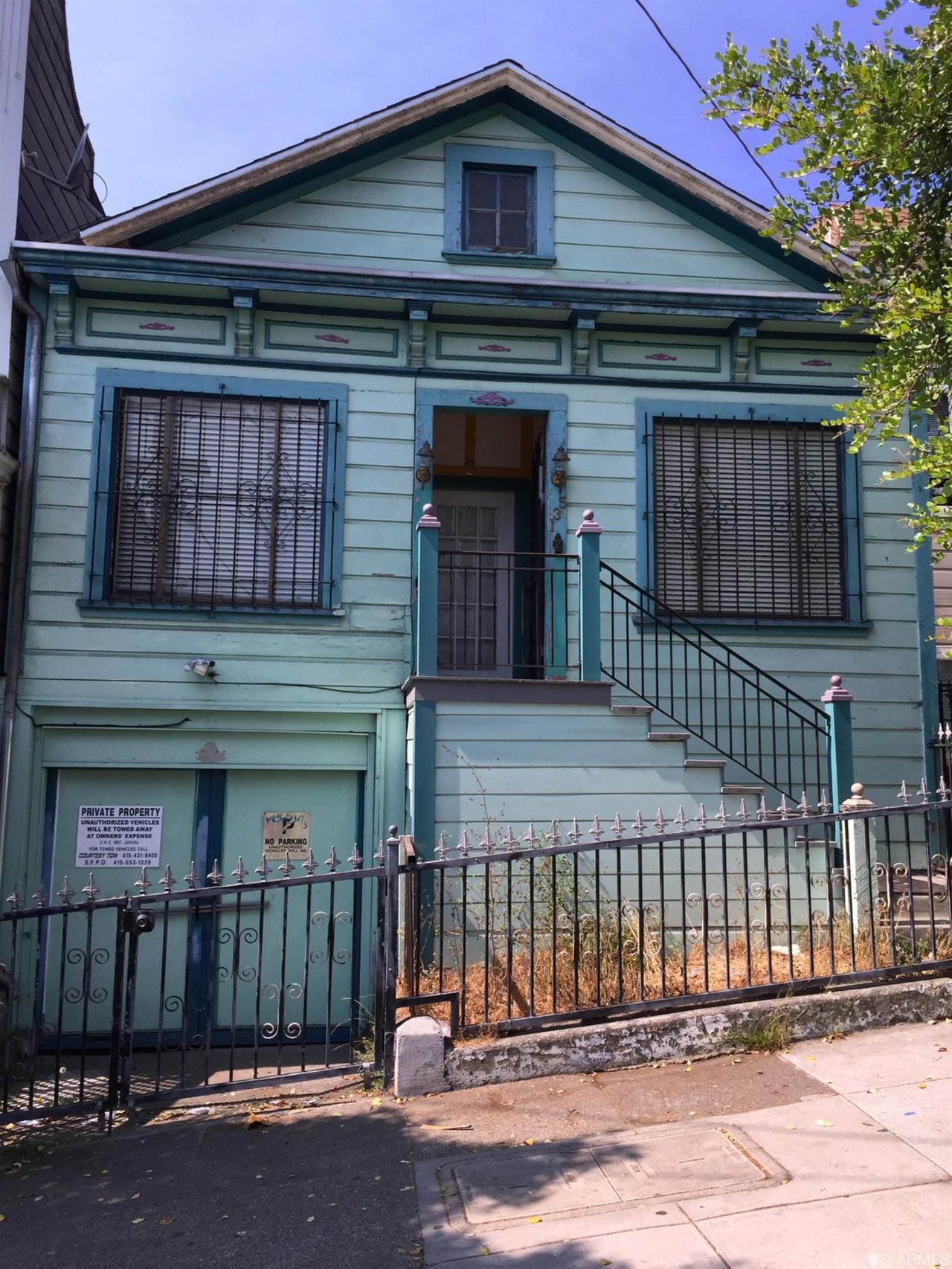 135 Webster