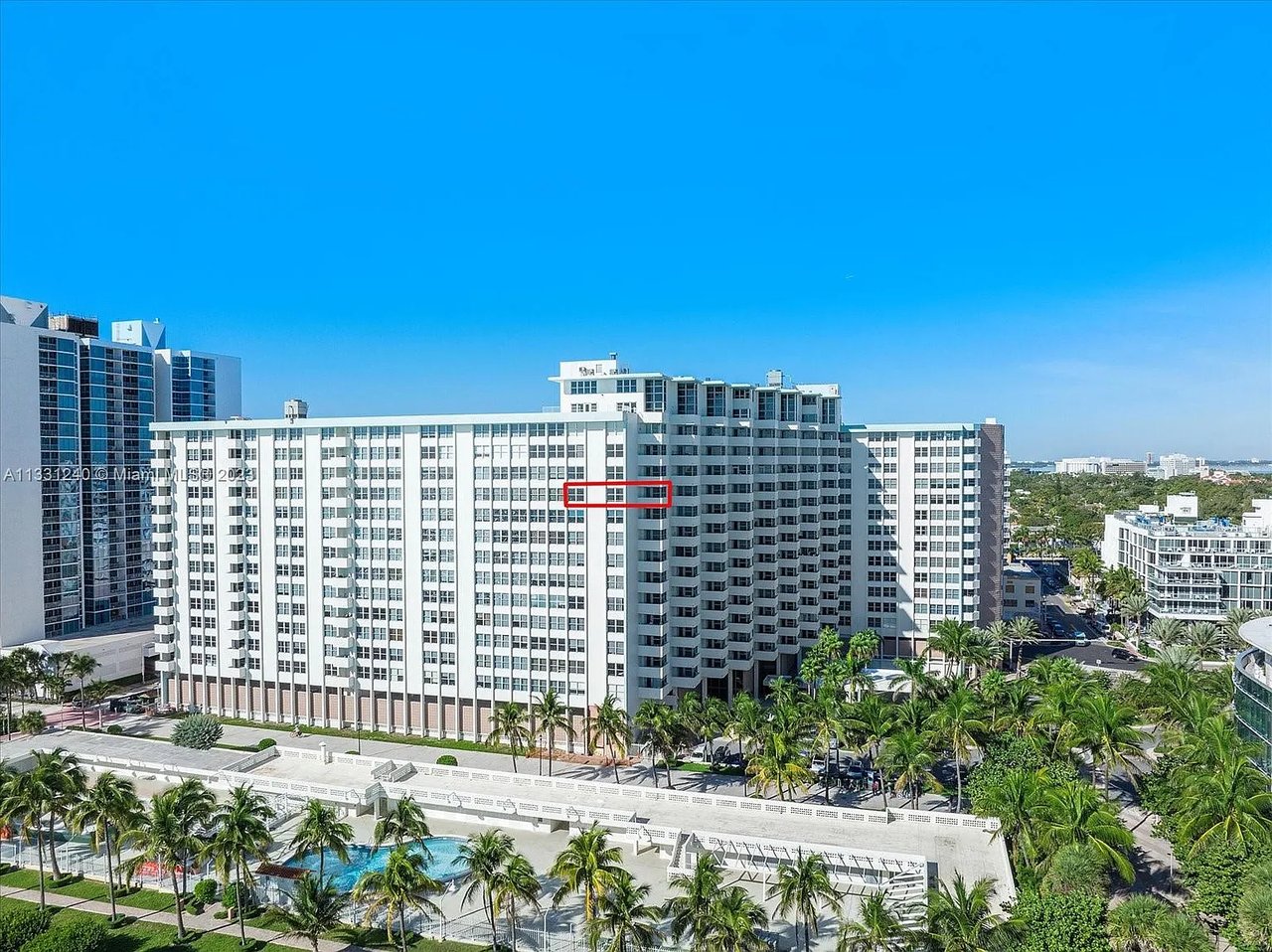 2899 Collins Ave APT 1429