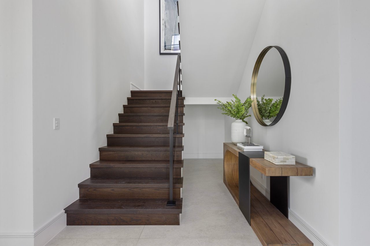 Murray Rd in Soso With Beautiful Water & Island Views