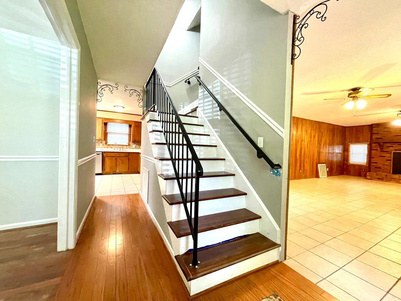 SOLD- Discover Your Dream Home in Lakewood Heights, 318 Hillandale Road, Liberty, SC