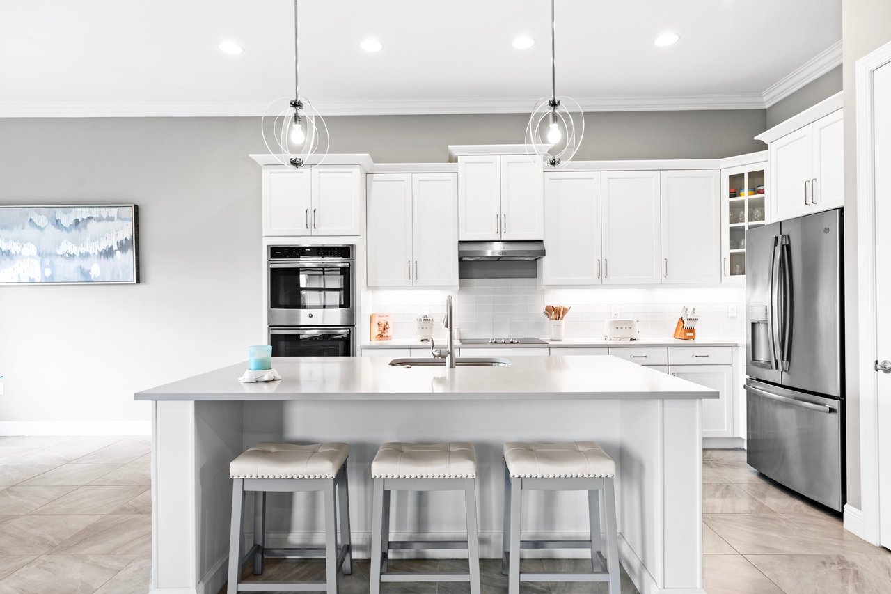 4777 Four Lakes Circle SW