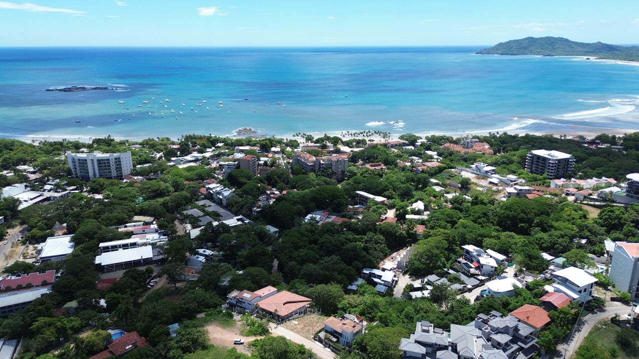 525.12 M2 Ocean View Lot with Water - Tamarindo