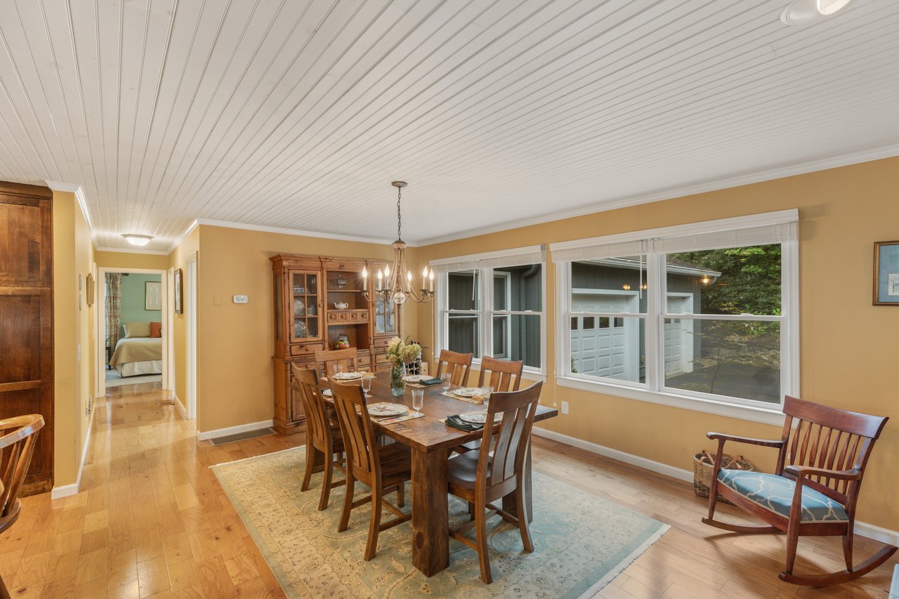 3175 Clear Creek Road