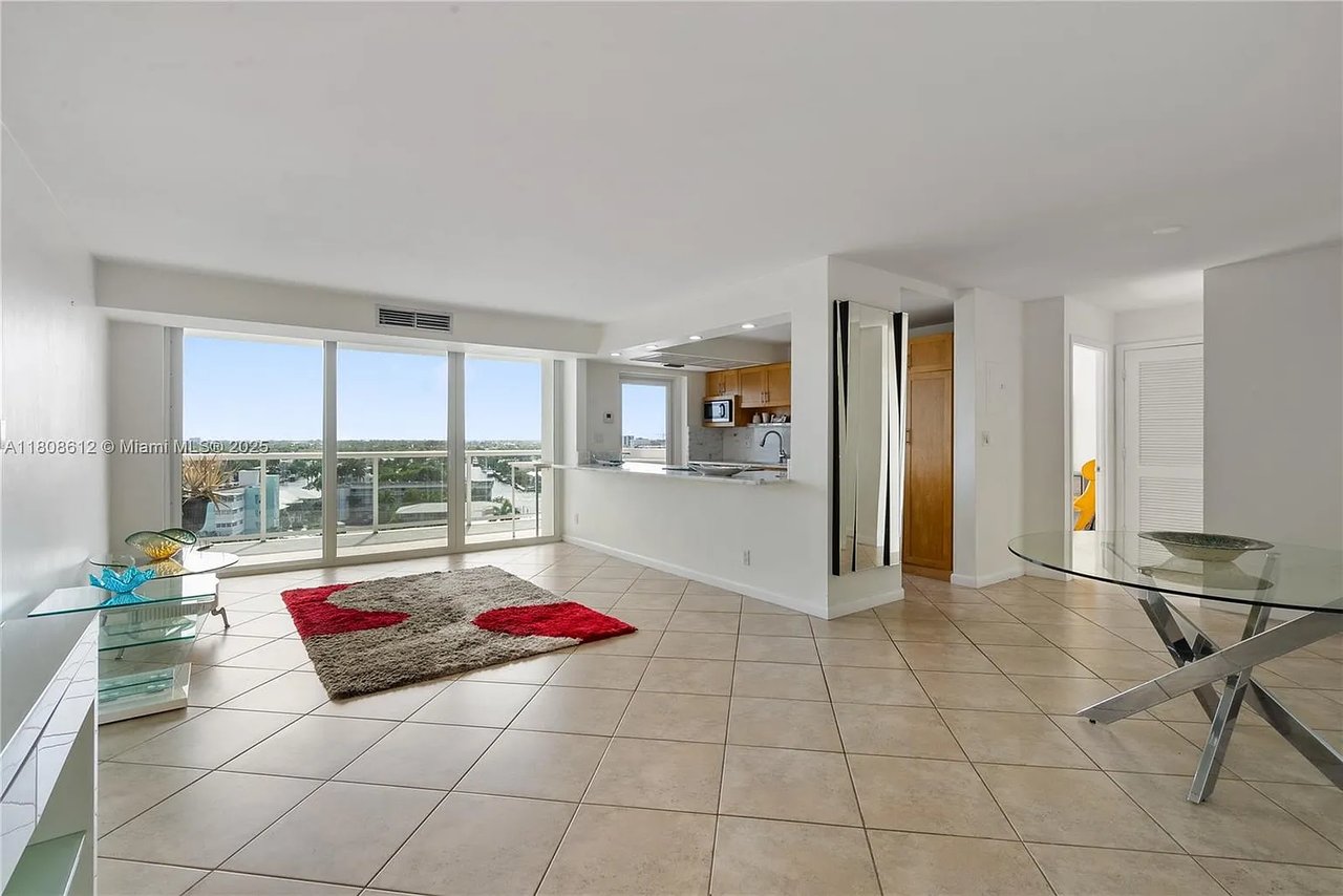 2841 N Ocean Blvd Apt 1105