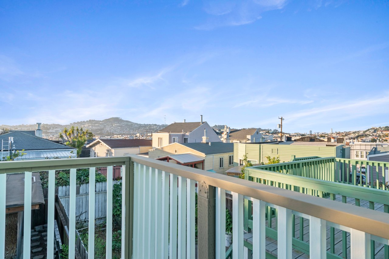 32 Seville St