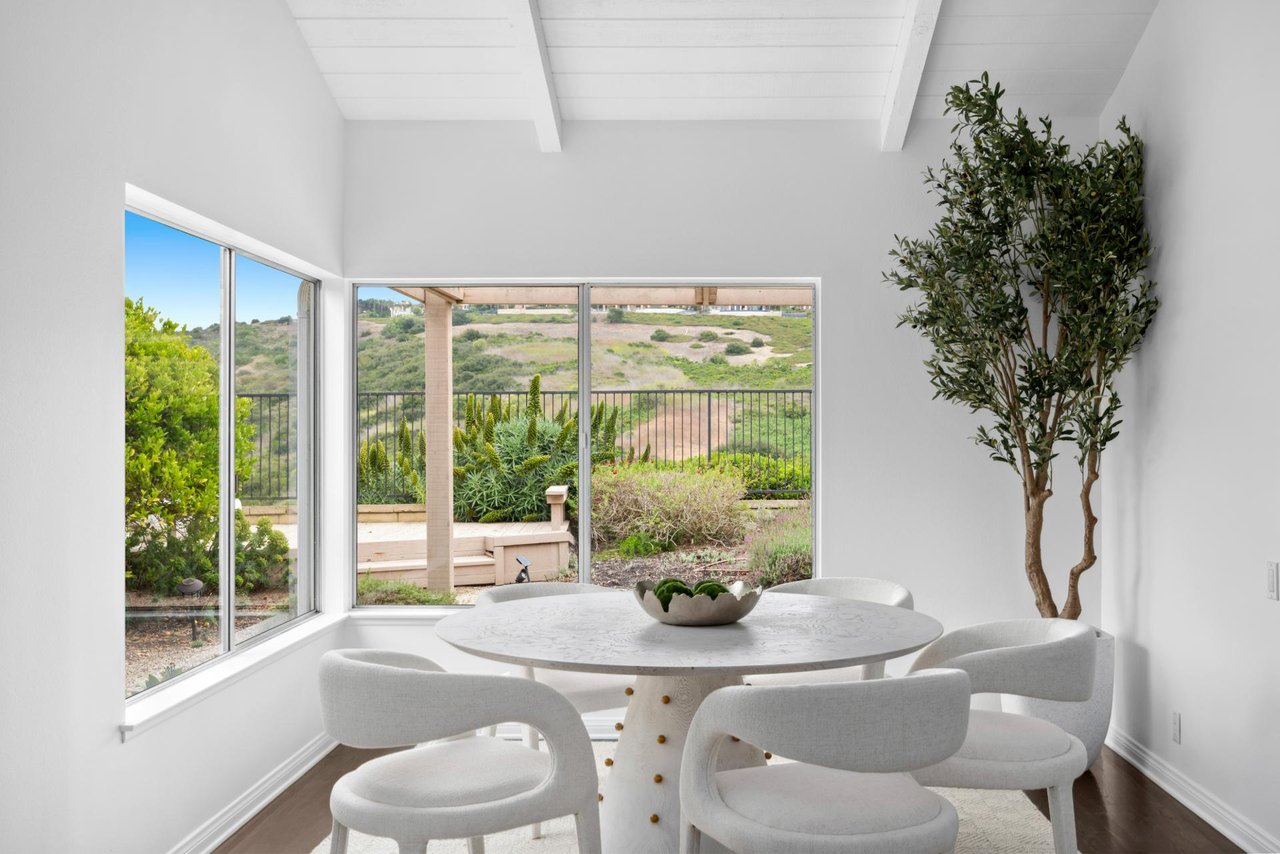 1606 Reef View Circle