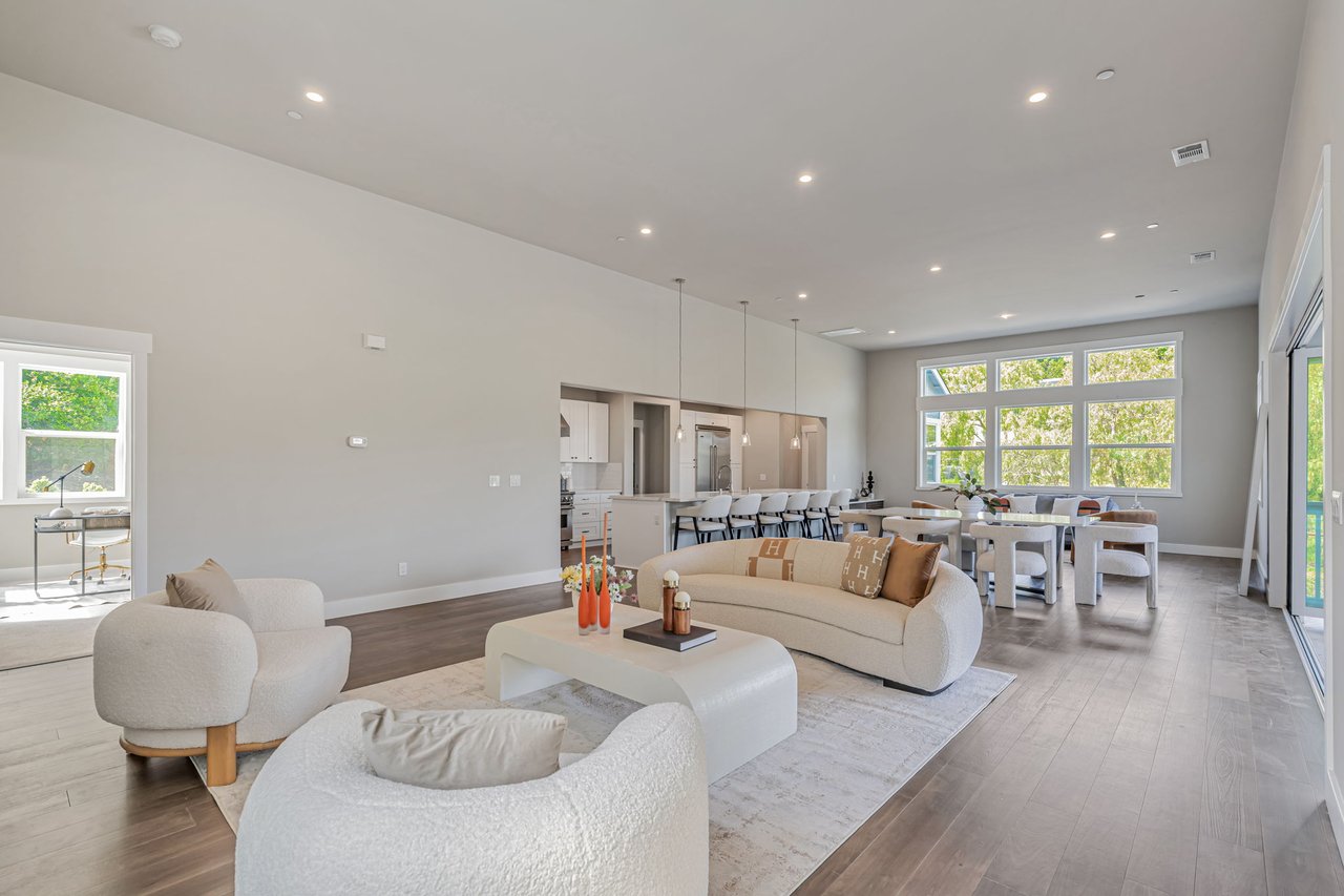 12 Rose Ct Novato