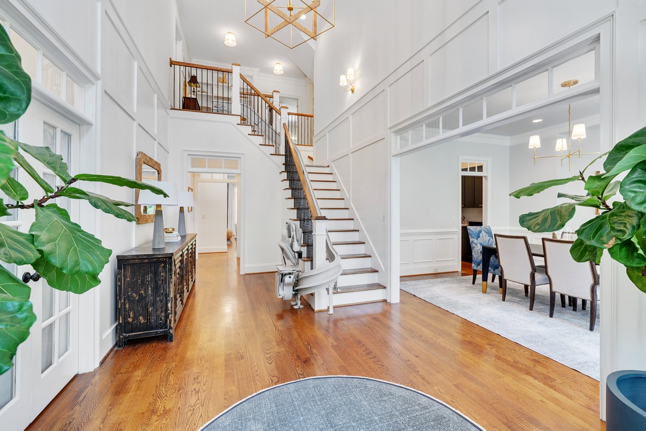 401 Westbury Drive
