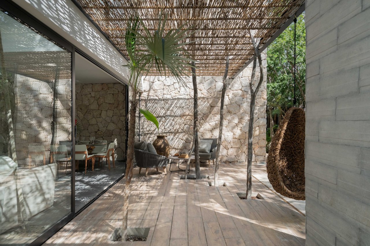 Villa 11  |  4 Bedroom with Large  Pool  in 12 O’Clock Tulum