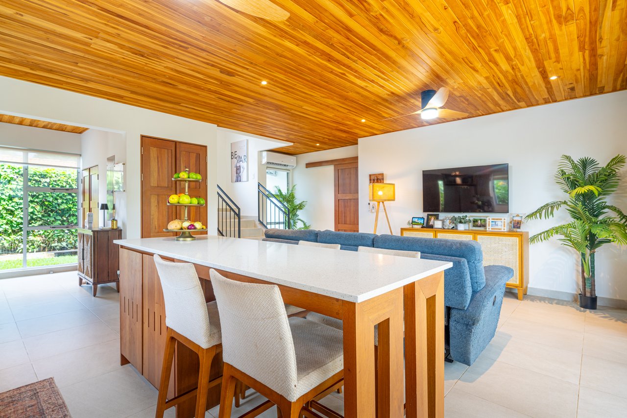 Live Effortlessly in the Heart of Ojochal