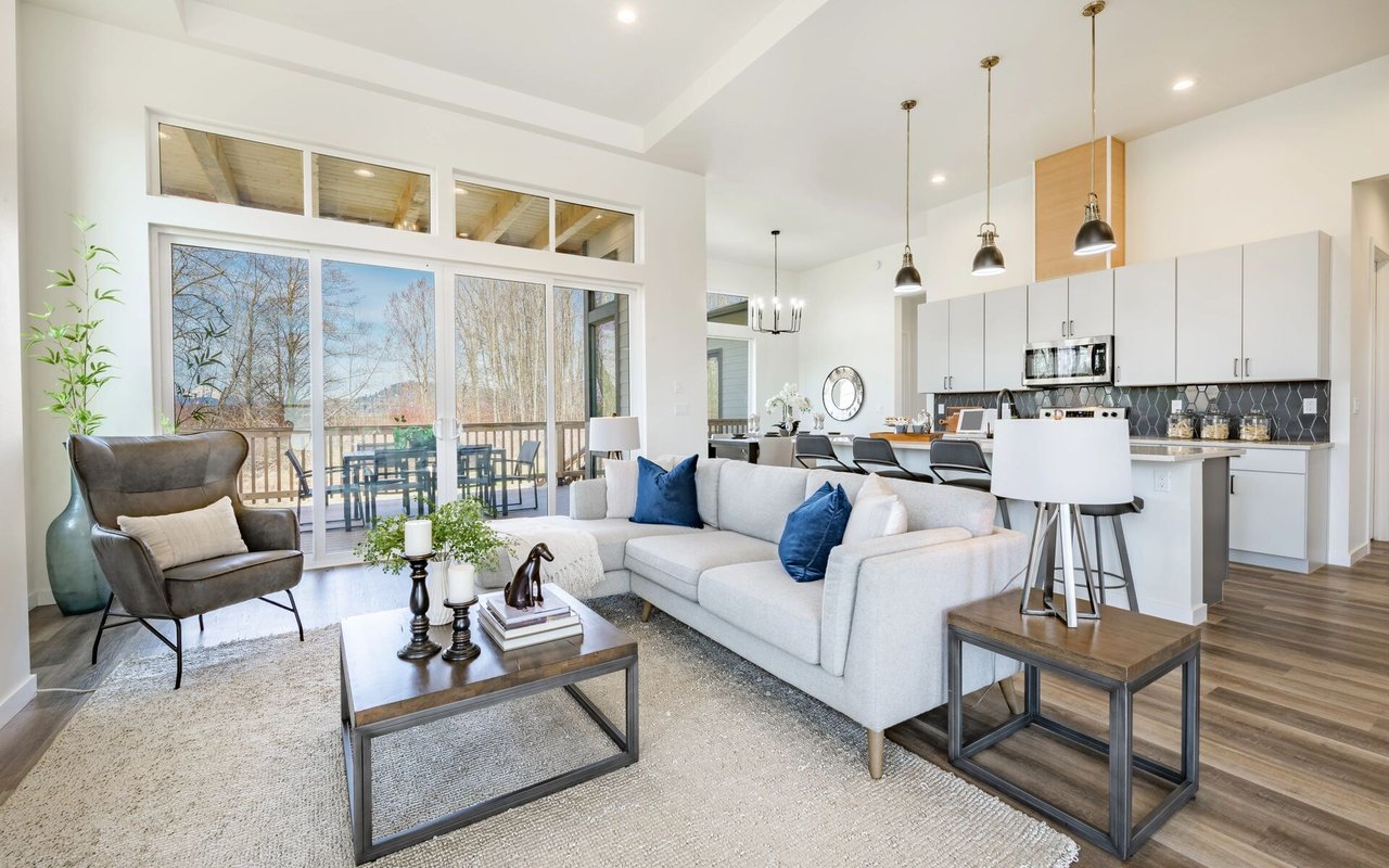 The Best Grace Bay Beachfront Condo?