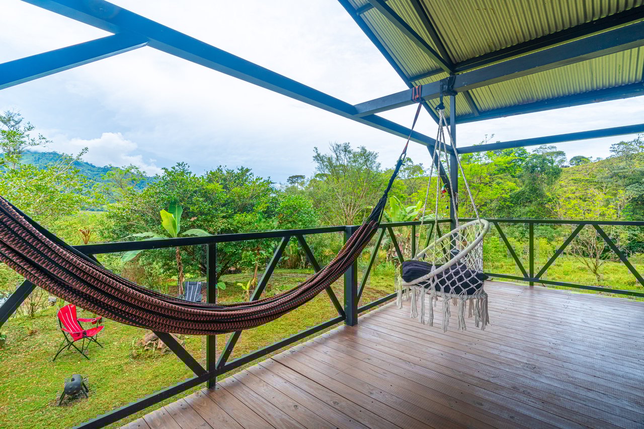 Off Grid Cabin - San Vito with Amazing Mountain Views