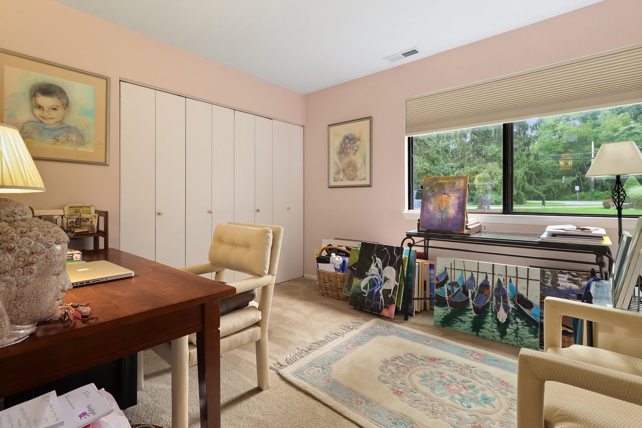 1 Oakridge Drive