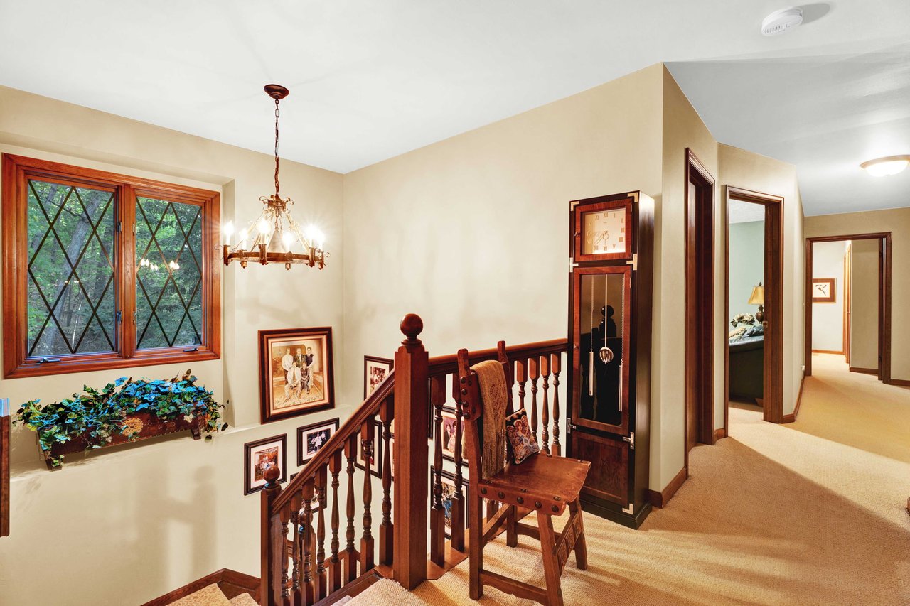 1100 Bretton Lane, Bloomfield Hills