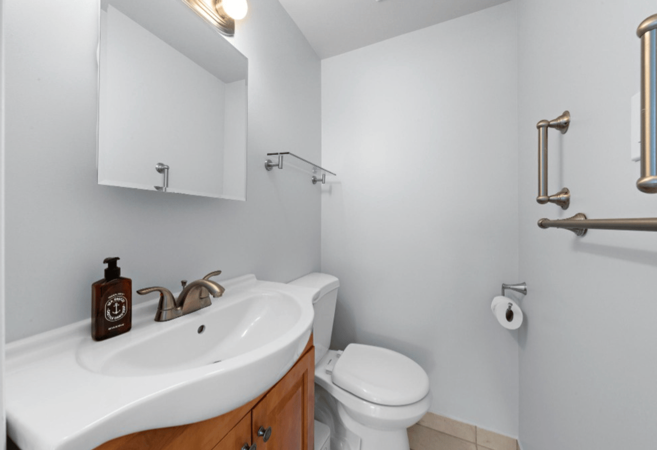 31 W 87th Street, Brighton Beach