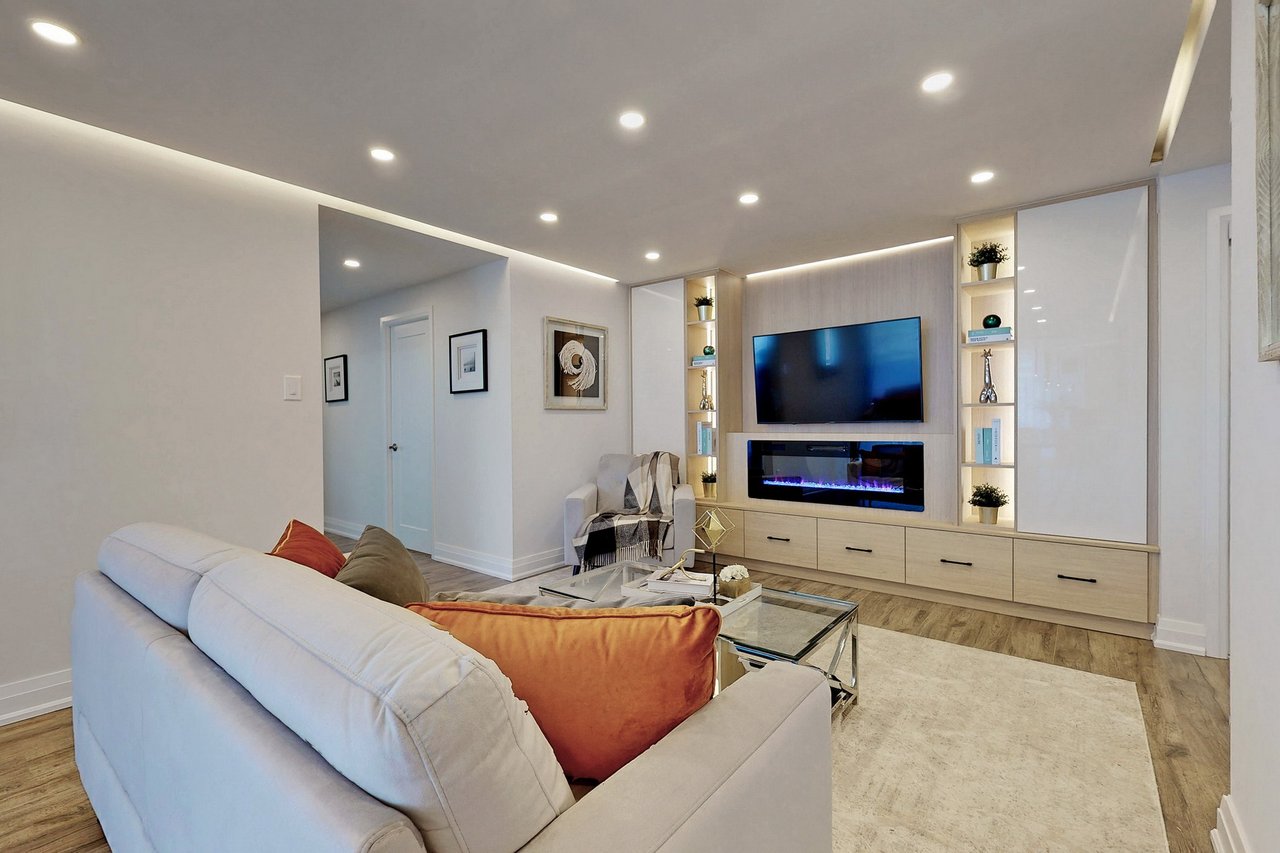 75 Graydon Hall Drive Unit: 1408