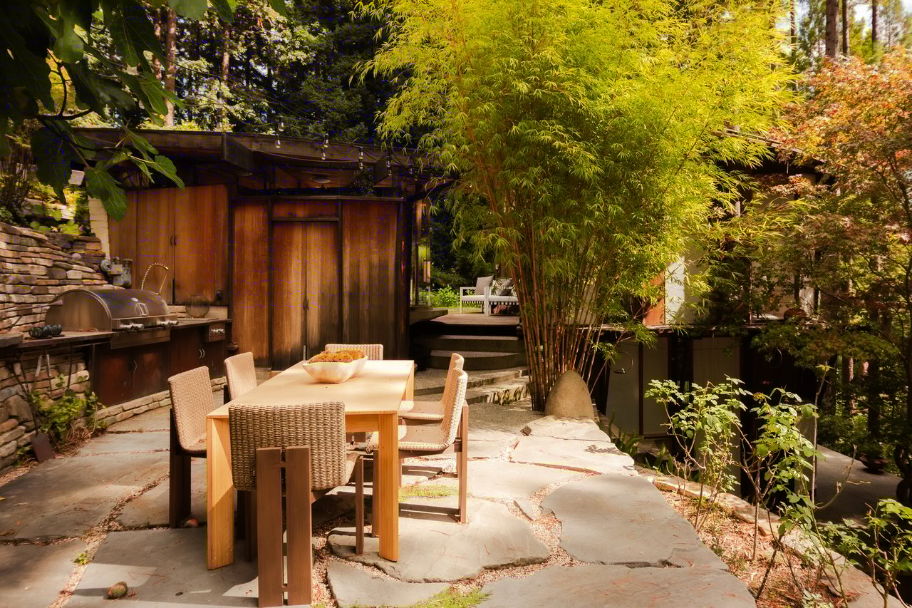 The Radius House