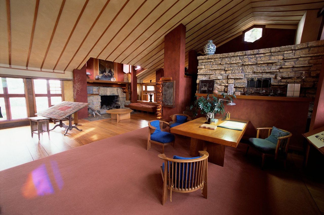 I Spent Two Nights at Frank Lloyd Wright’s Taliesin—And Found His Spirit Everywhere