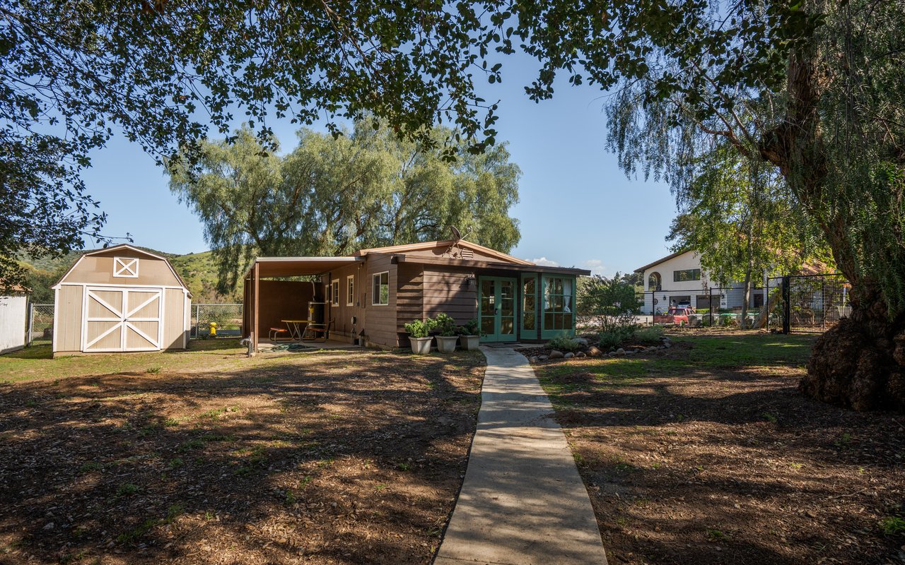 7817 E. Sandberg Lane