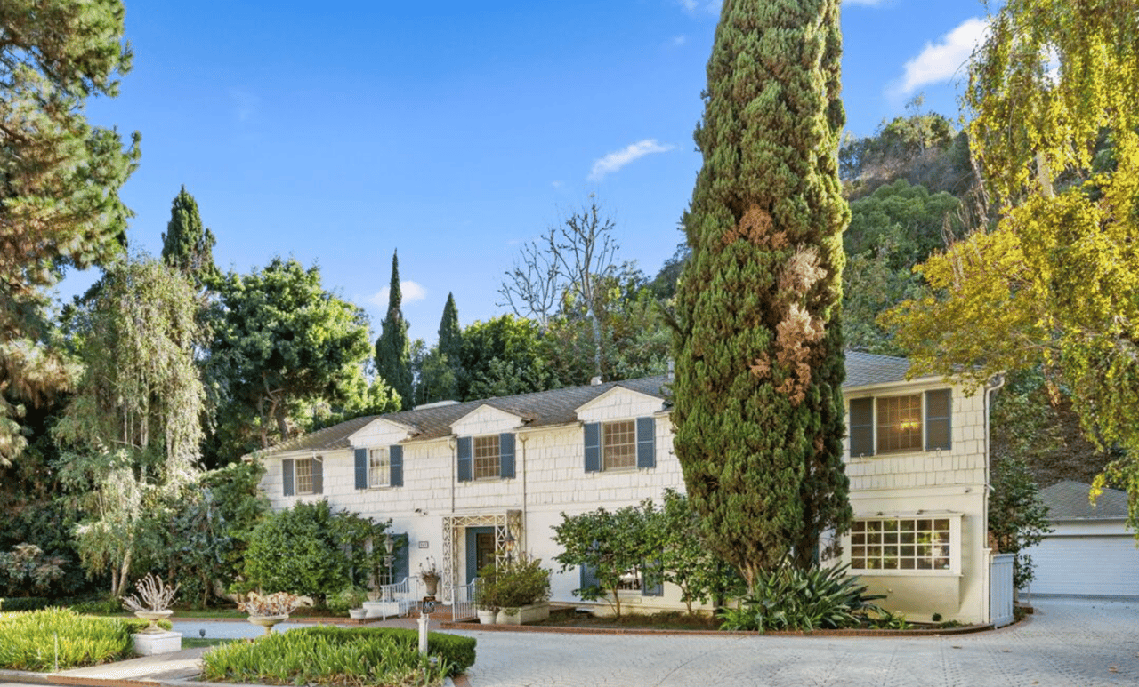 stylish 1930's traditional