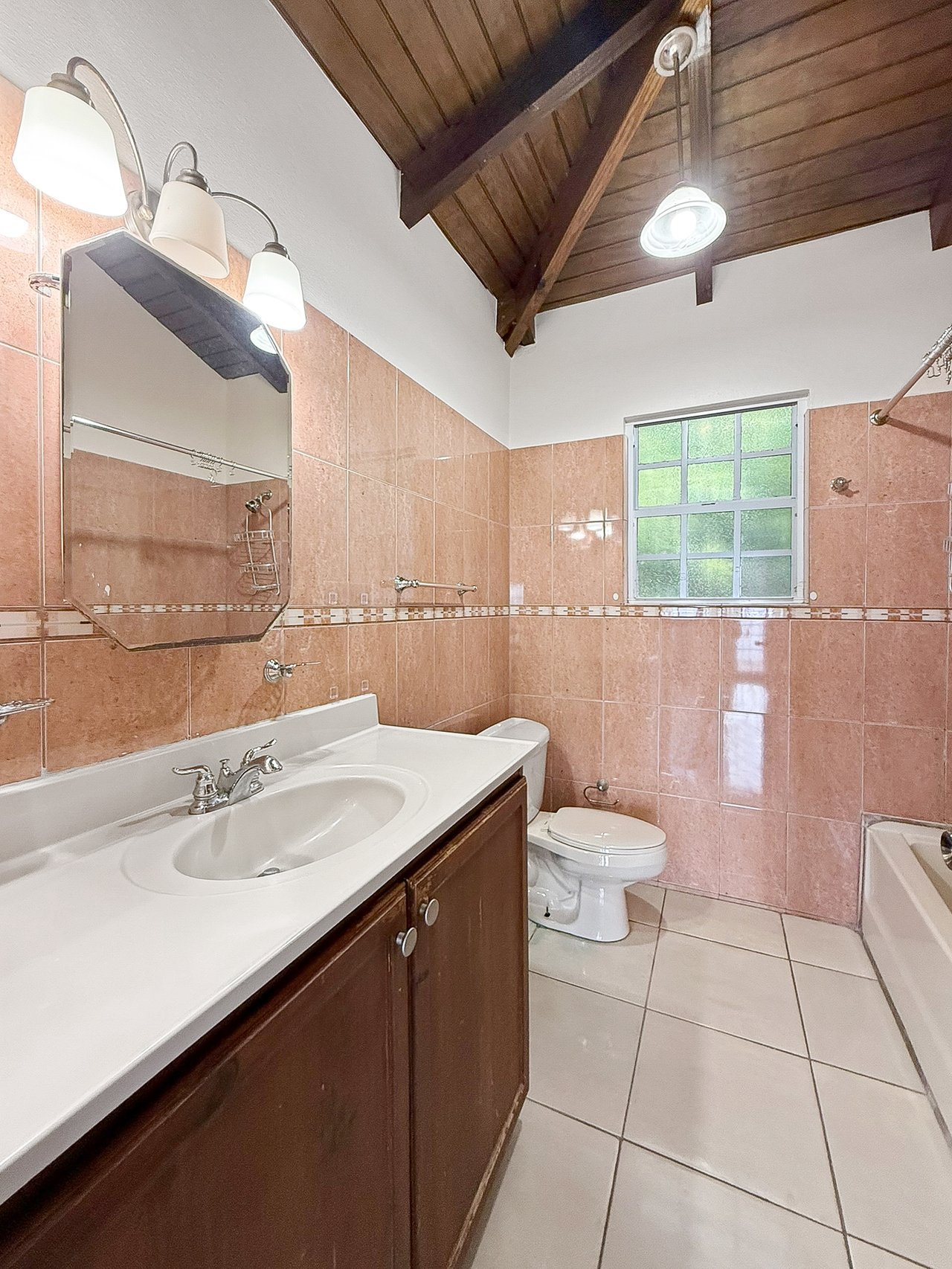 762 Skelton Hill 3 Bedroom Home
