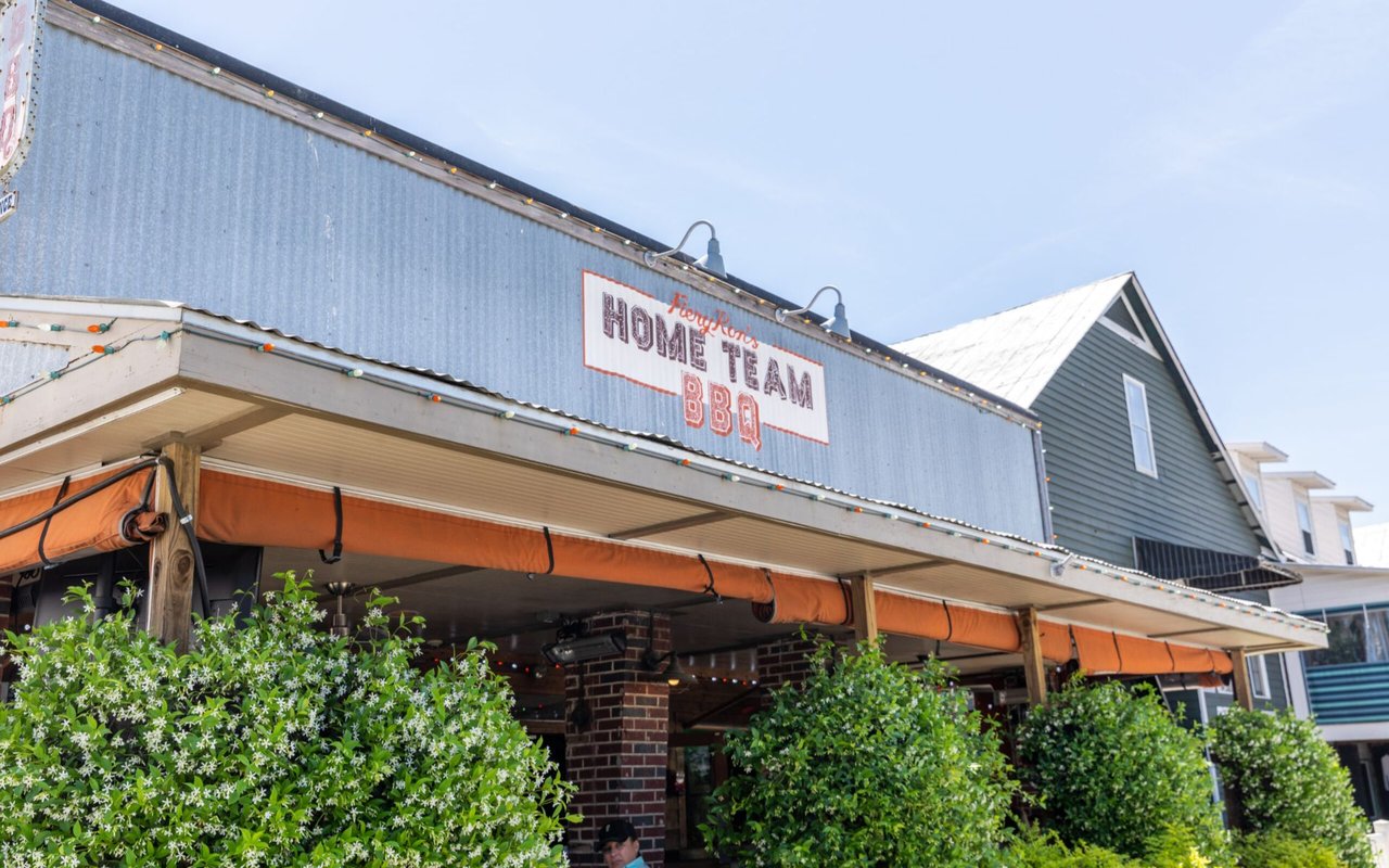 Top Charleston Restaurants to Visit After A Beach Day