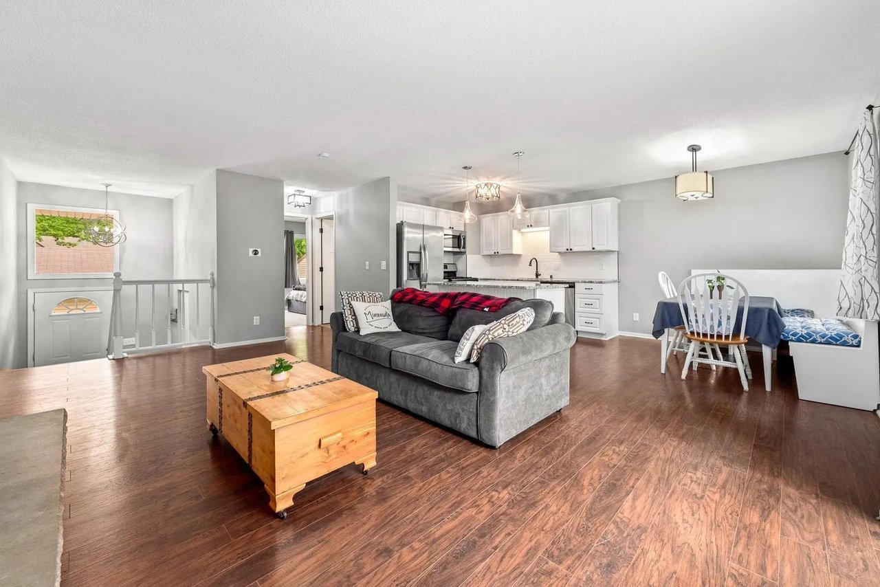 172 River Woods Ln
