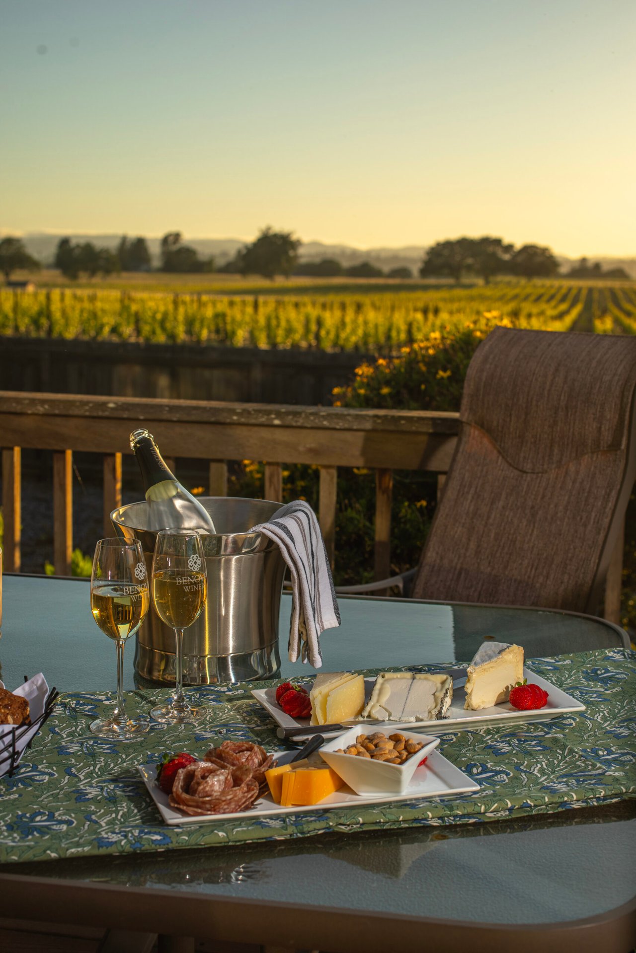8 Sonoma Wineries Where You Can Spend the Night