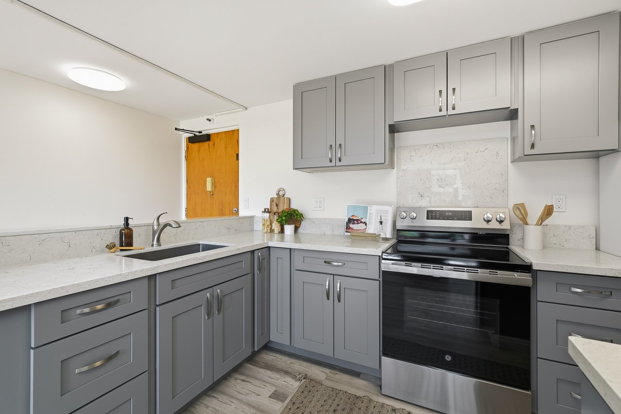 Kings Gate Unit #803