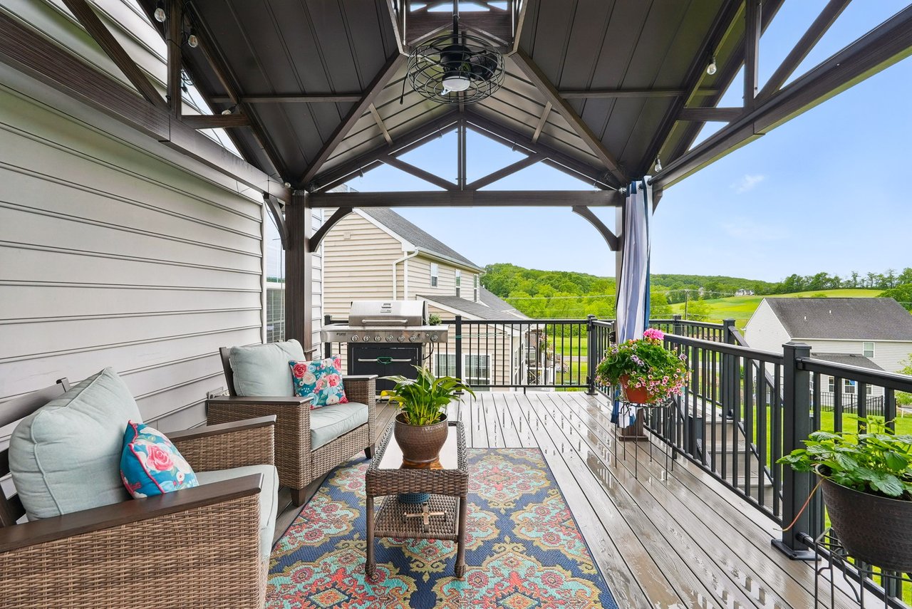 407 Isabella Ct