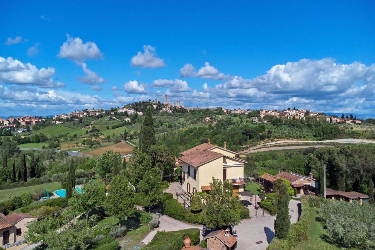 LE 14 TORRI