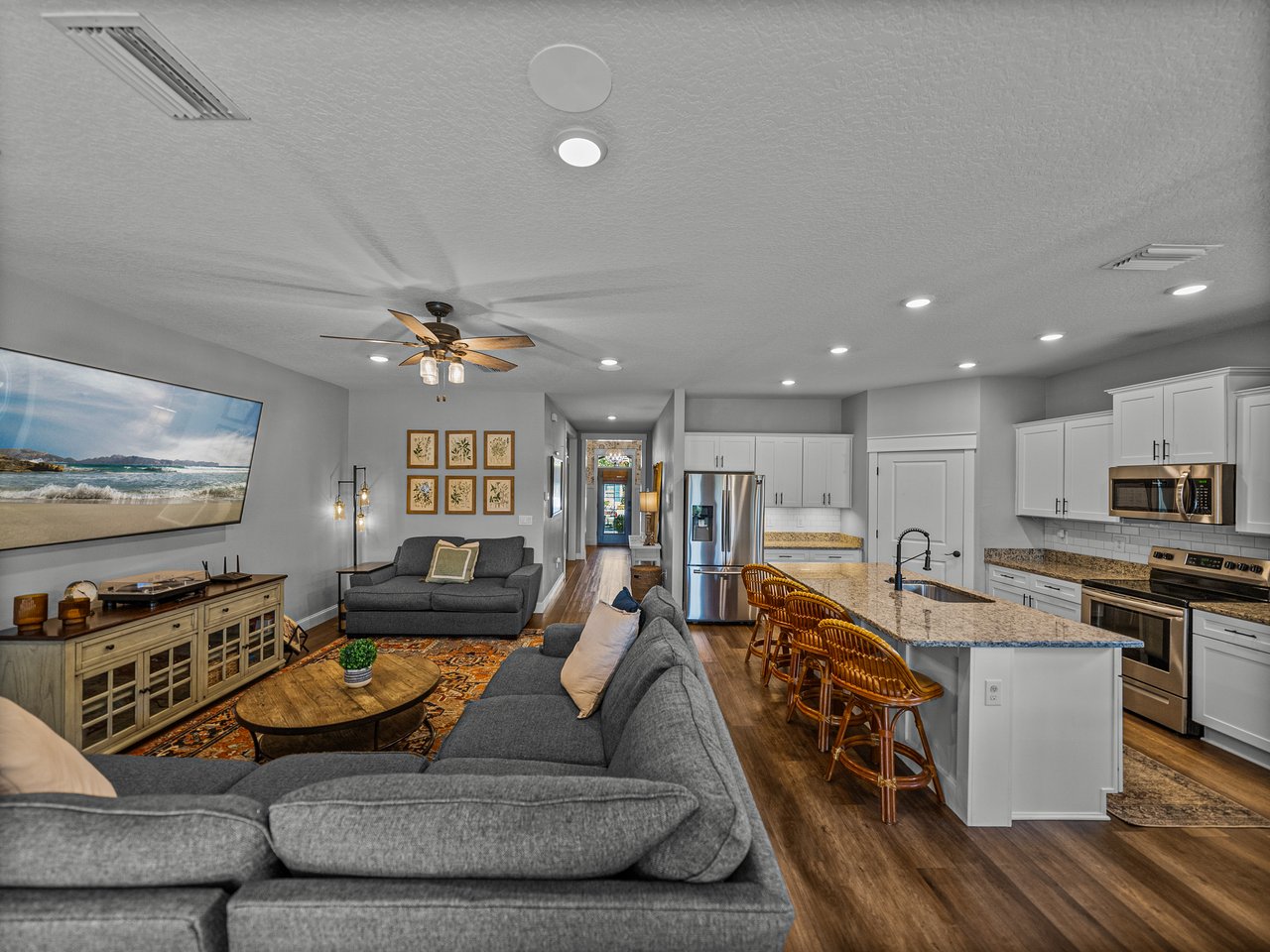 12492 EASTPOINTE DR