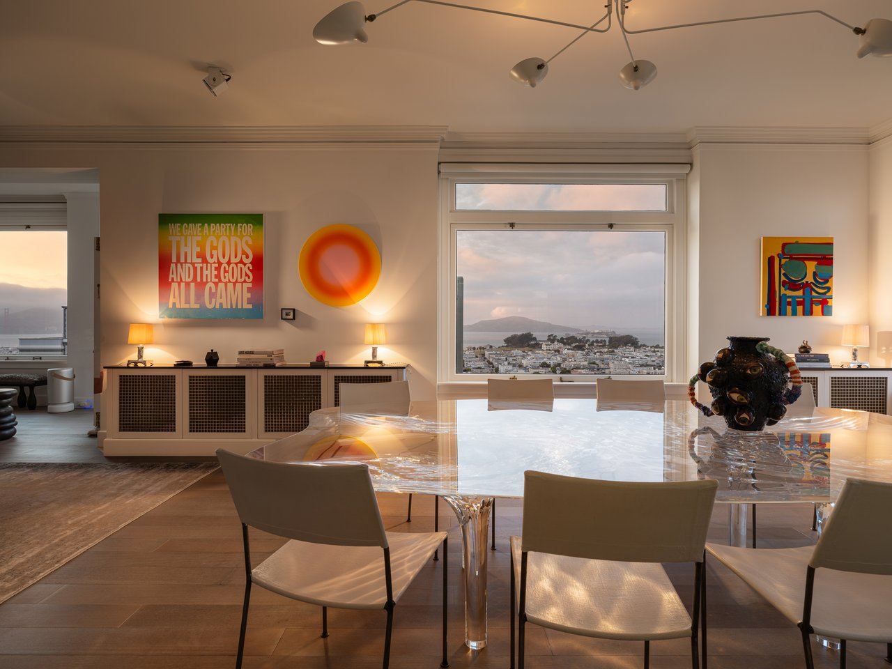 Magnificent Apartment at The Heights