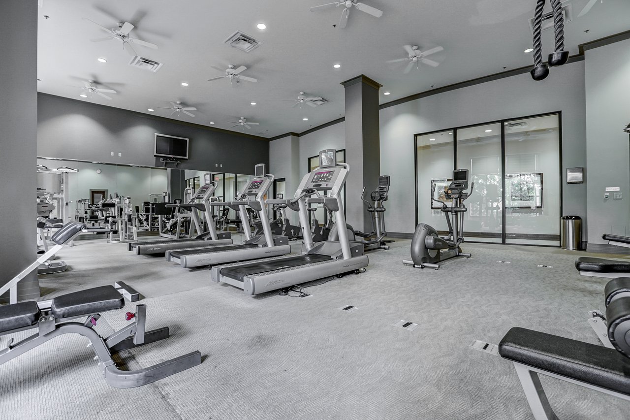 3040 Peachtree Road Unit 1003