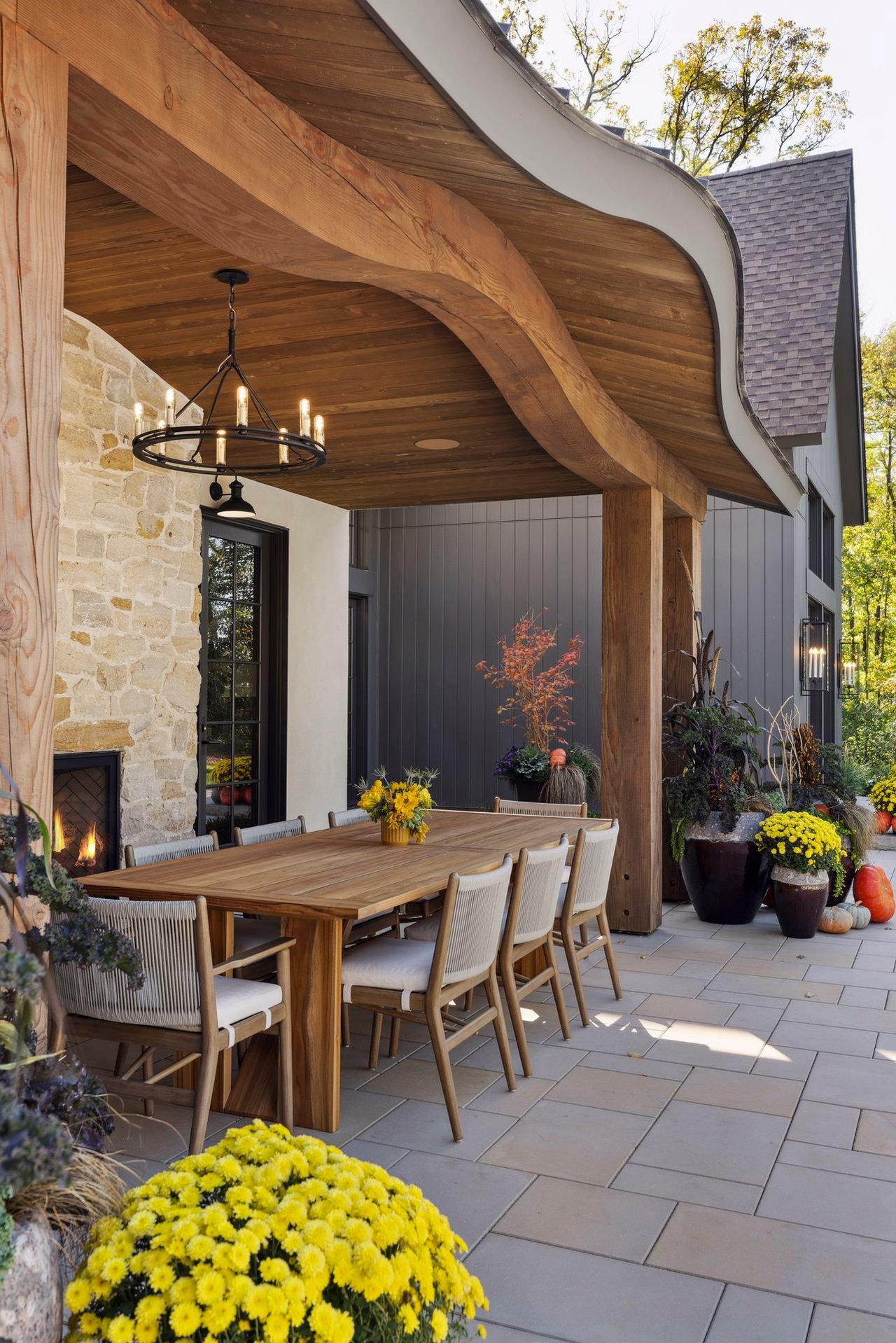 2295 Tamarack Drive, Medina