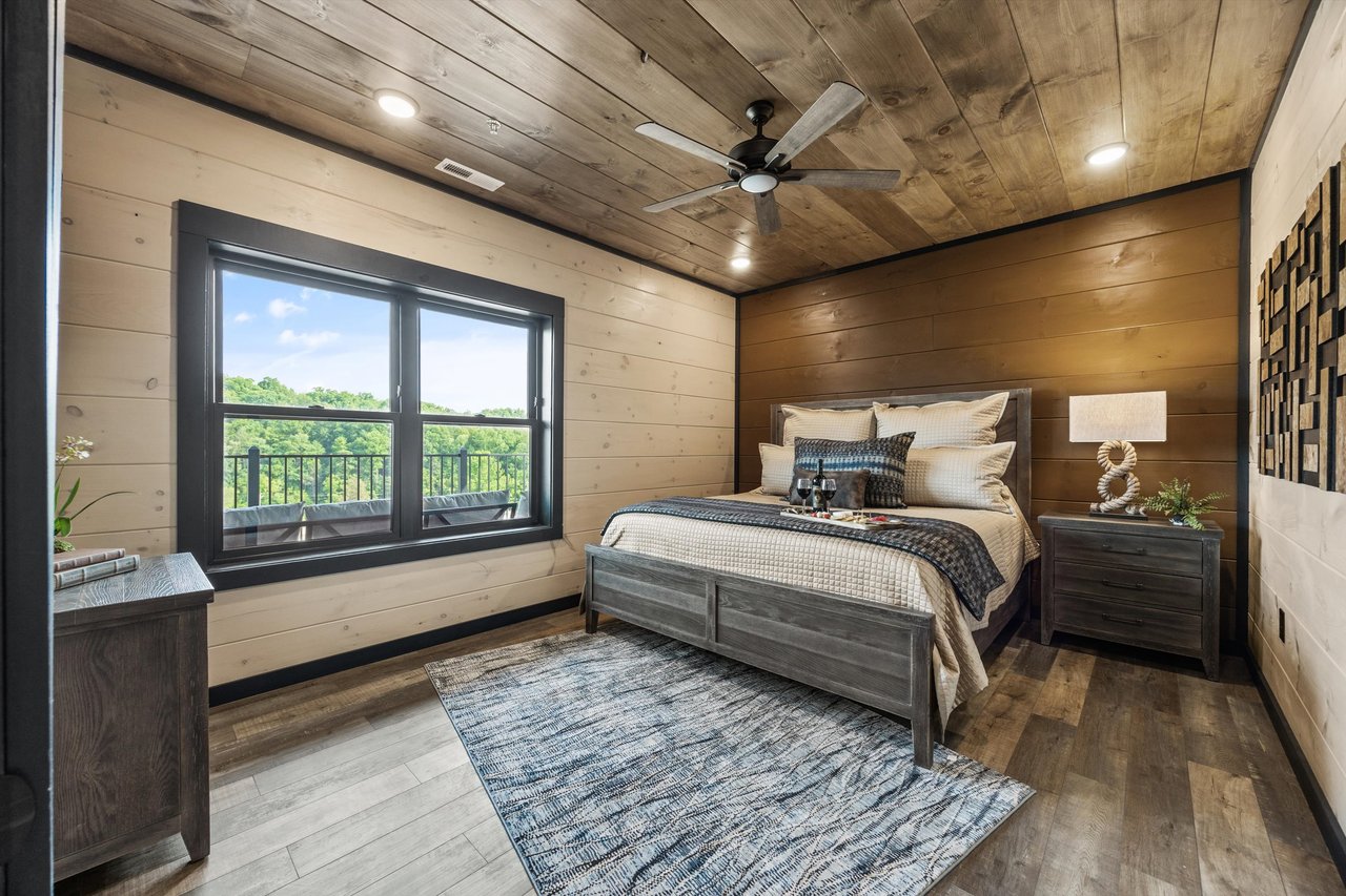 1362 Rambling Creek Way