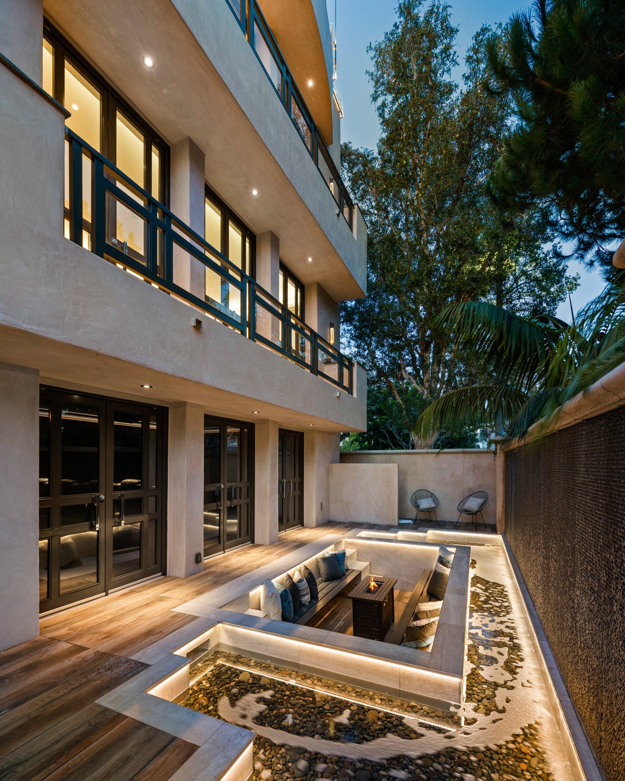 145 Channel Pointe Mall