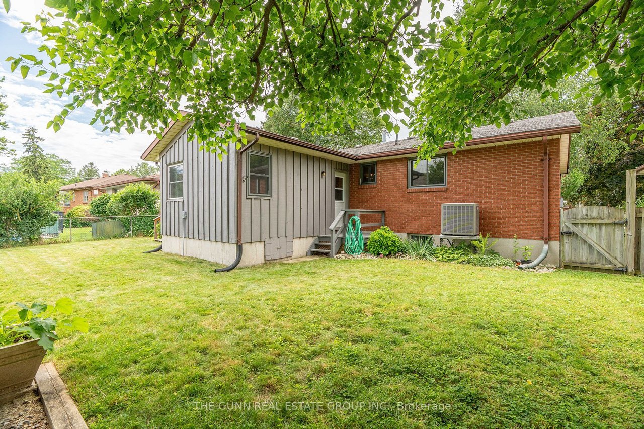 5 Locke Hts