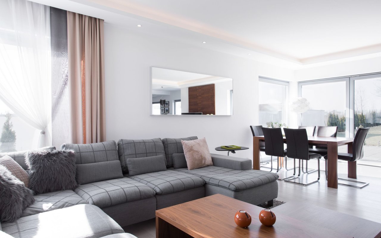 Leasing Your Home in Beverly Hills Flats