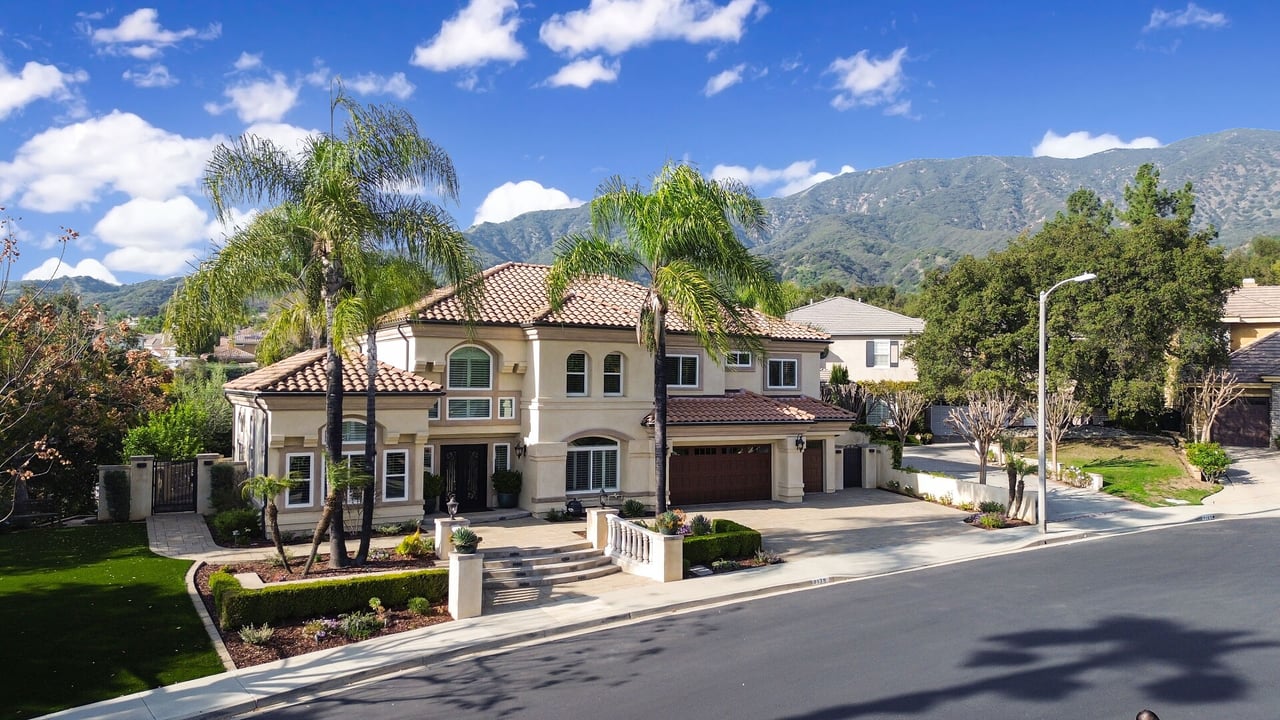 7179 Las Brisas