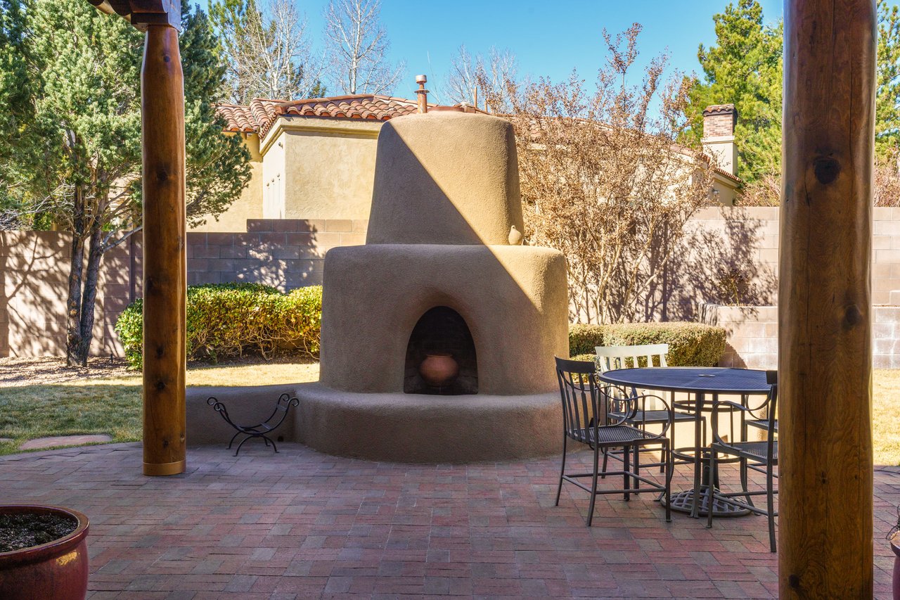 12053 Irish Mist Rd NE